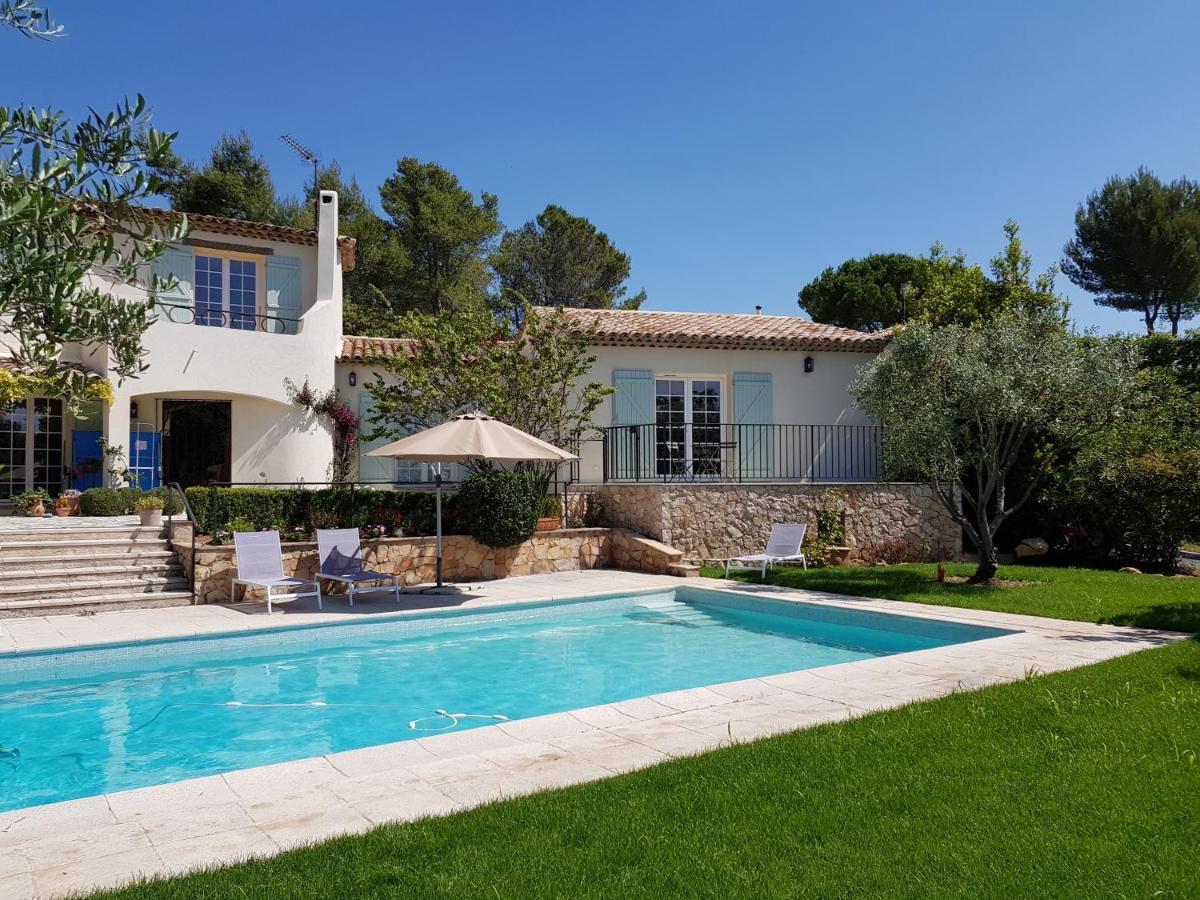 Azurea Bed & Breakfast Valbonne Bagian luar foto
