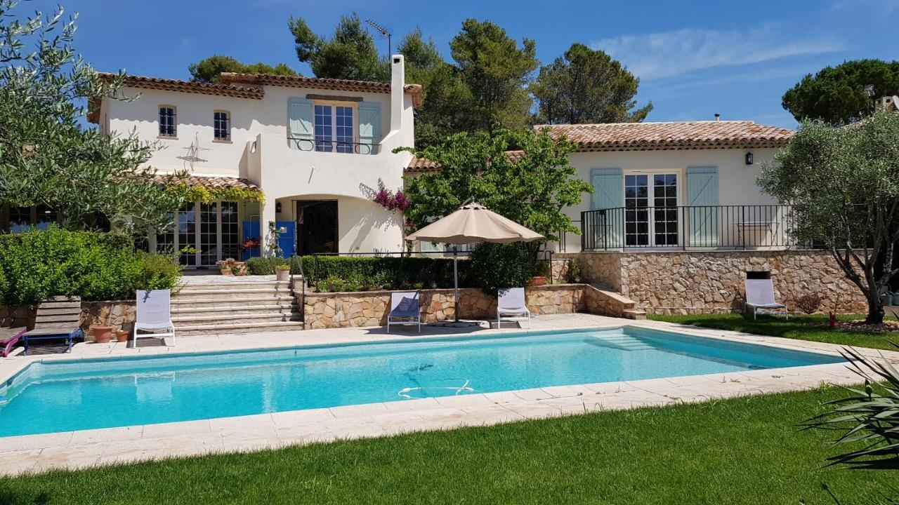 Azurea Bed & Breakfast Valbonne Bagian luar foto
